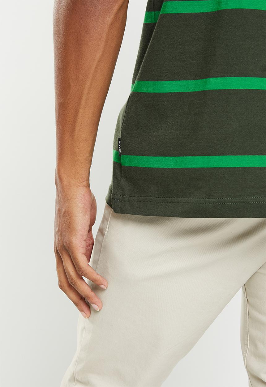 Only & Sons - Onsharry relaxed skate stripe short sleeve tee - jade green
