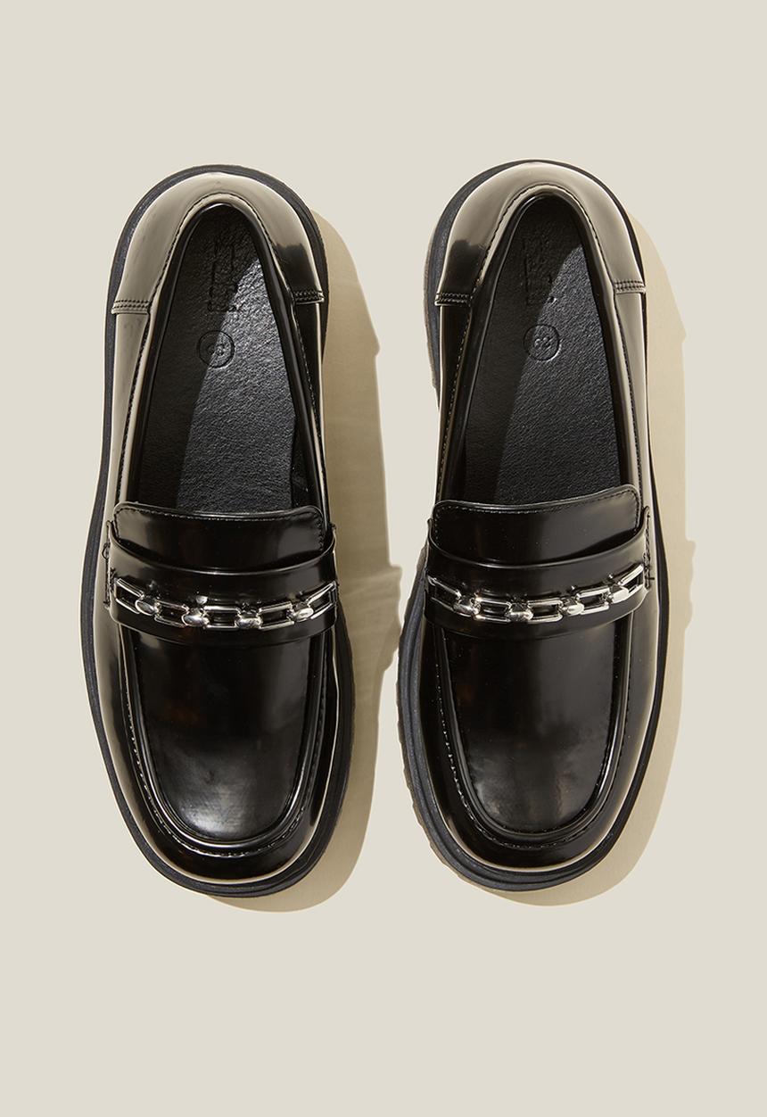 Cotton On - Lauren lug sole loafer - black 