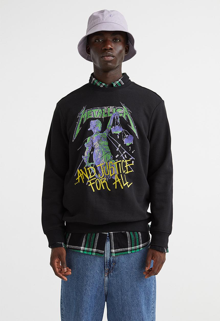 H&M - Regular fit printed sweatshirt - black/metallica