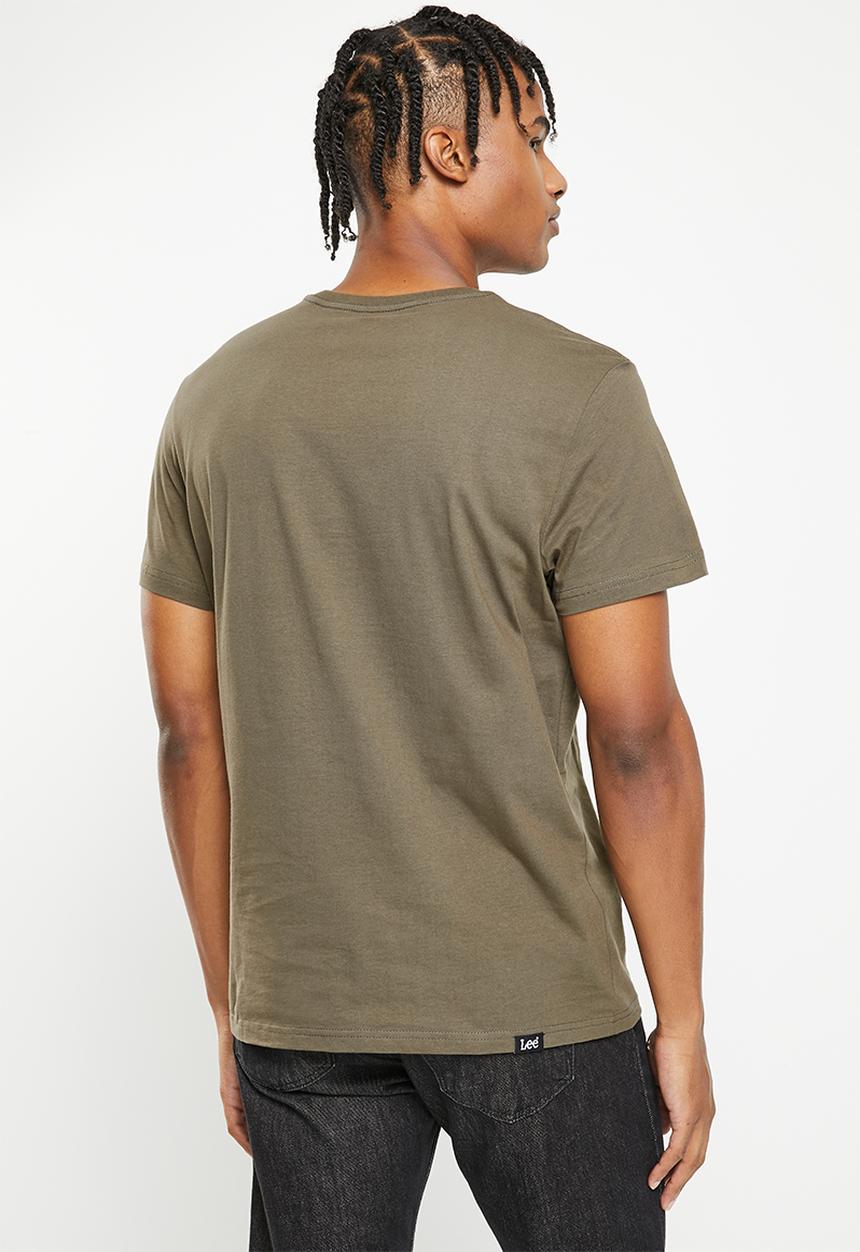 Lee  - Embroidered badge T - deep olive