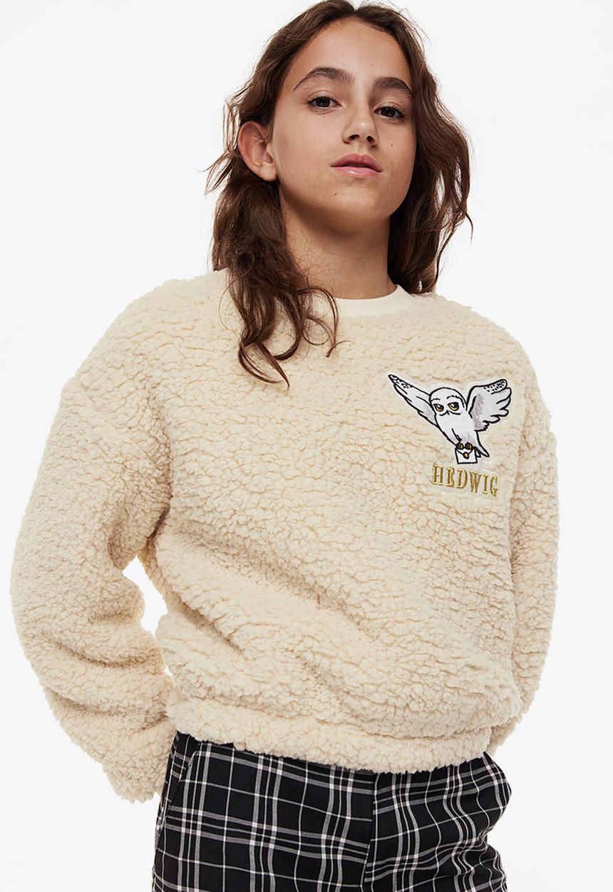 H&M - Appliquéd teddy sweatshirt - light beige/harry potter