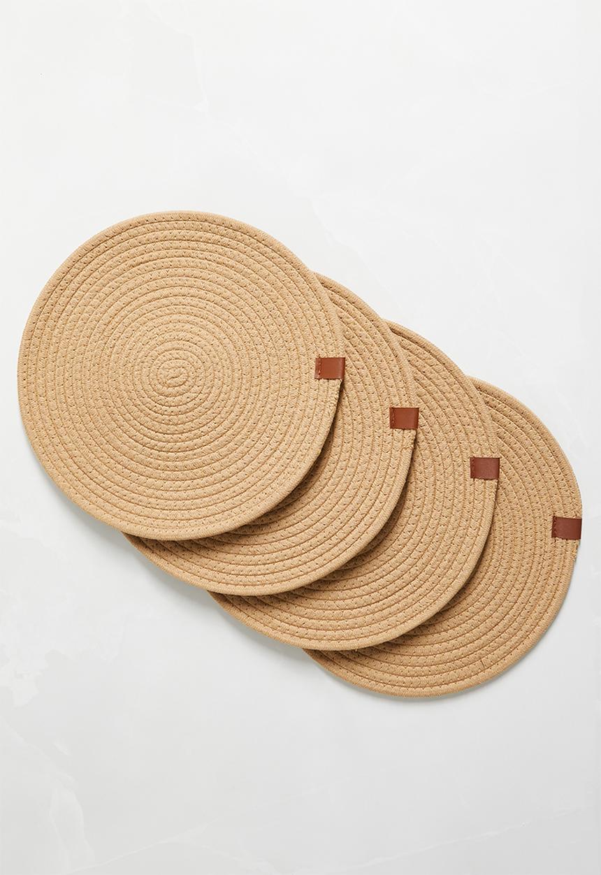Sixth Floor - Dipuo rope placemat set of 4 - wheat