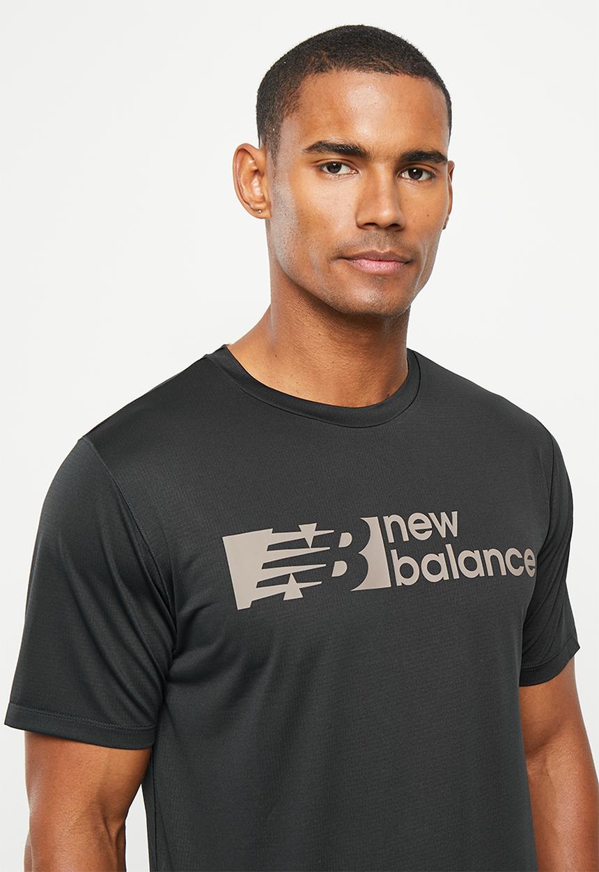 New Balance  - Tenacity short sleeve graphic - black