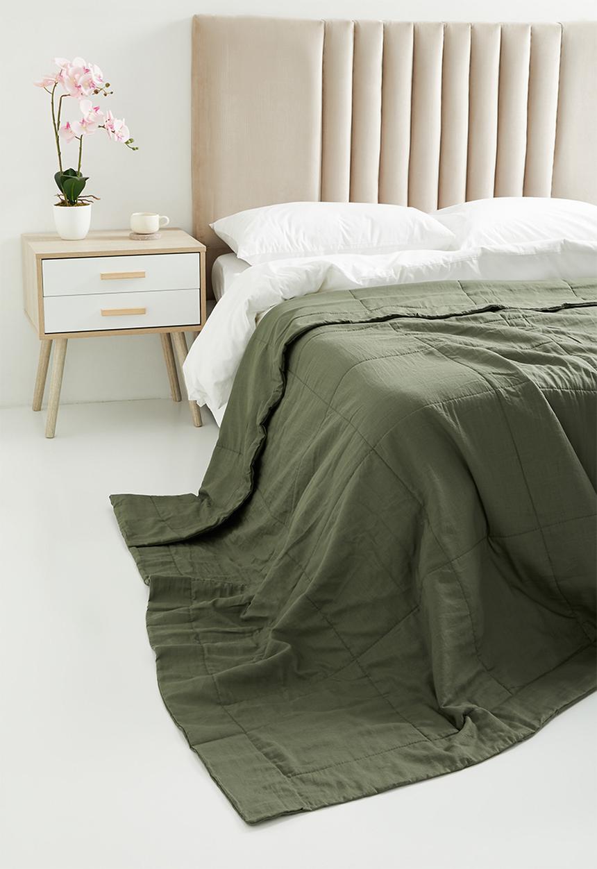 Sixth Floor - Washed cotton quilt - army green