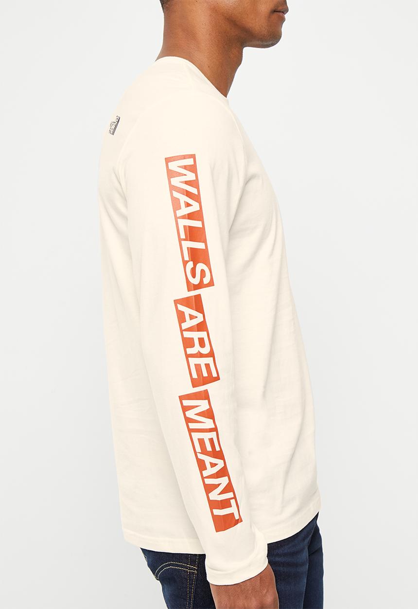 The North Face - Outdoor long sleeve graphic tee - gardenia white 