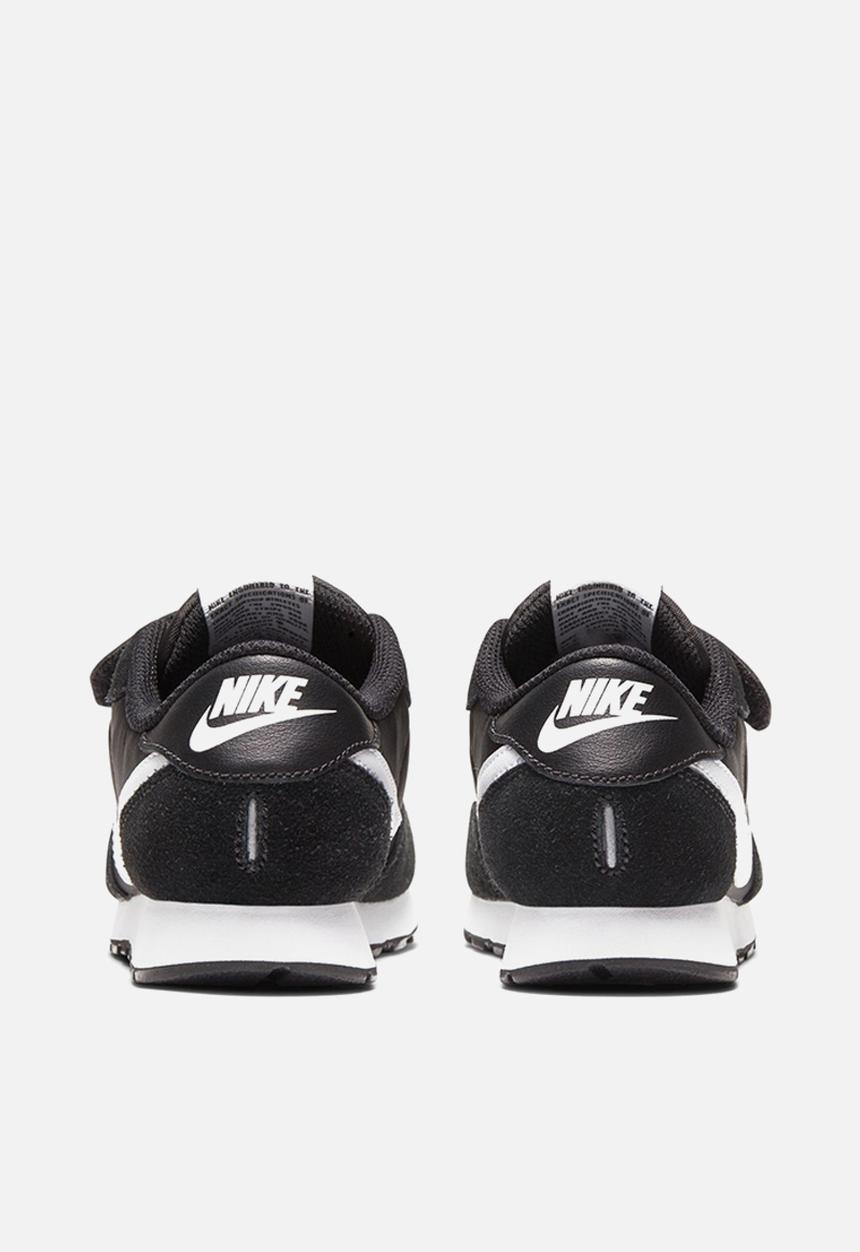 Nike - Nike MD Valiant