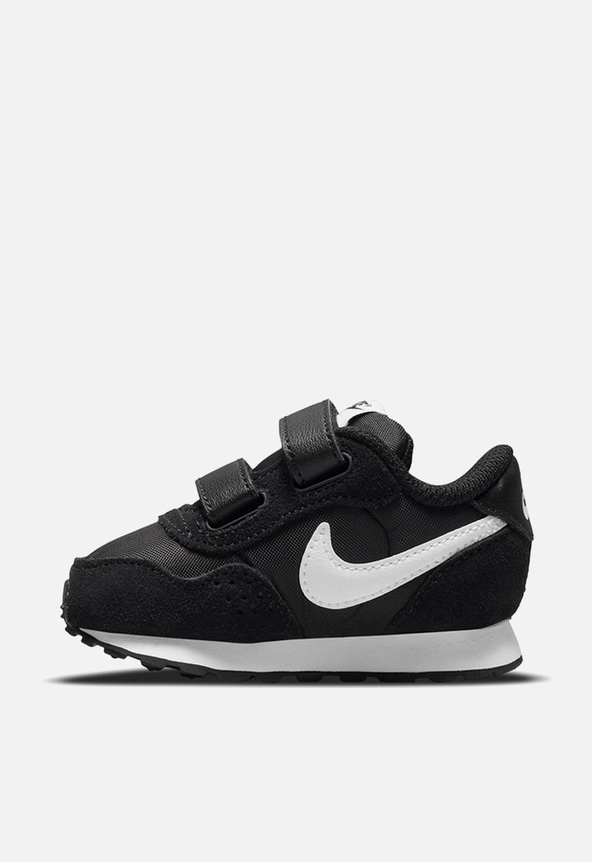Nike - Nike MD Valiant
