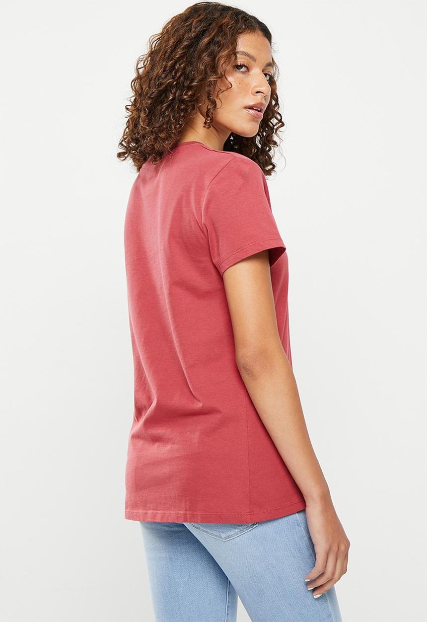 Levi’s® - The perfect tee - earth red