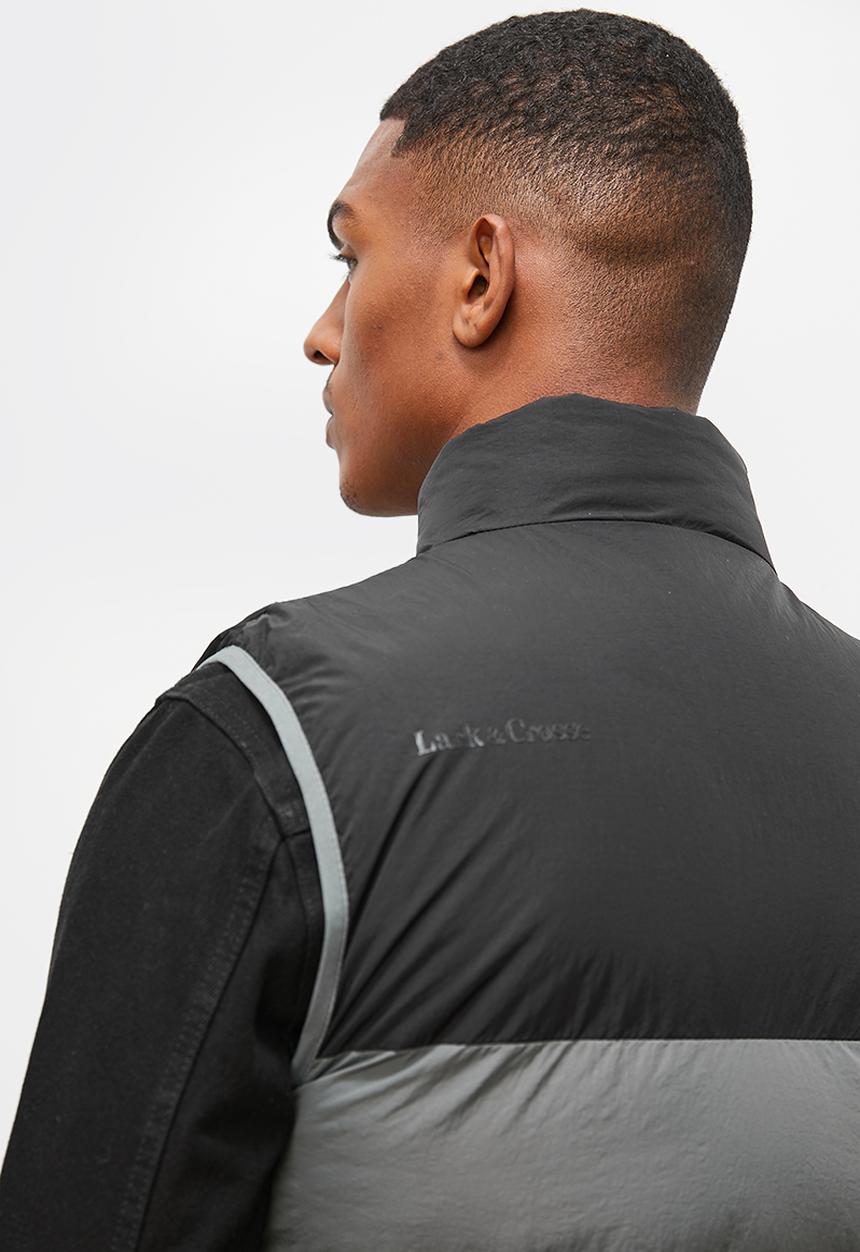 Lark & Crosse - Mason sleeveless colourblock puffer jacket - black & grey