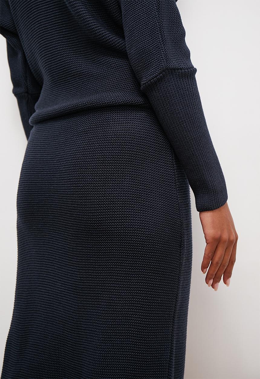 edit - Slash neck bodycon knitwear dress - dark navy