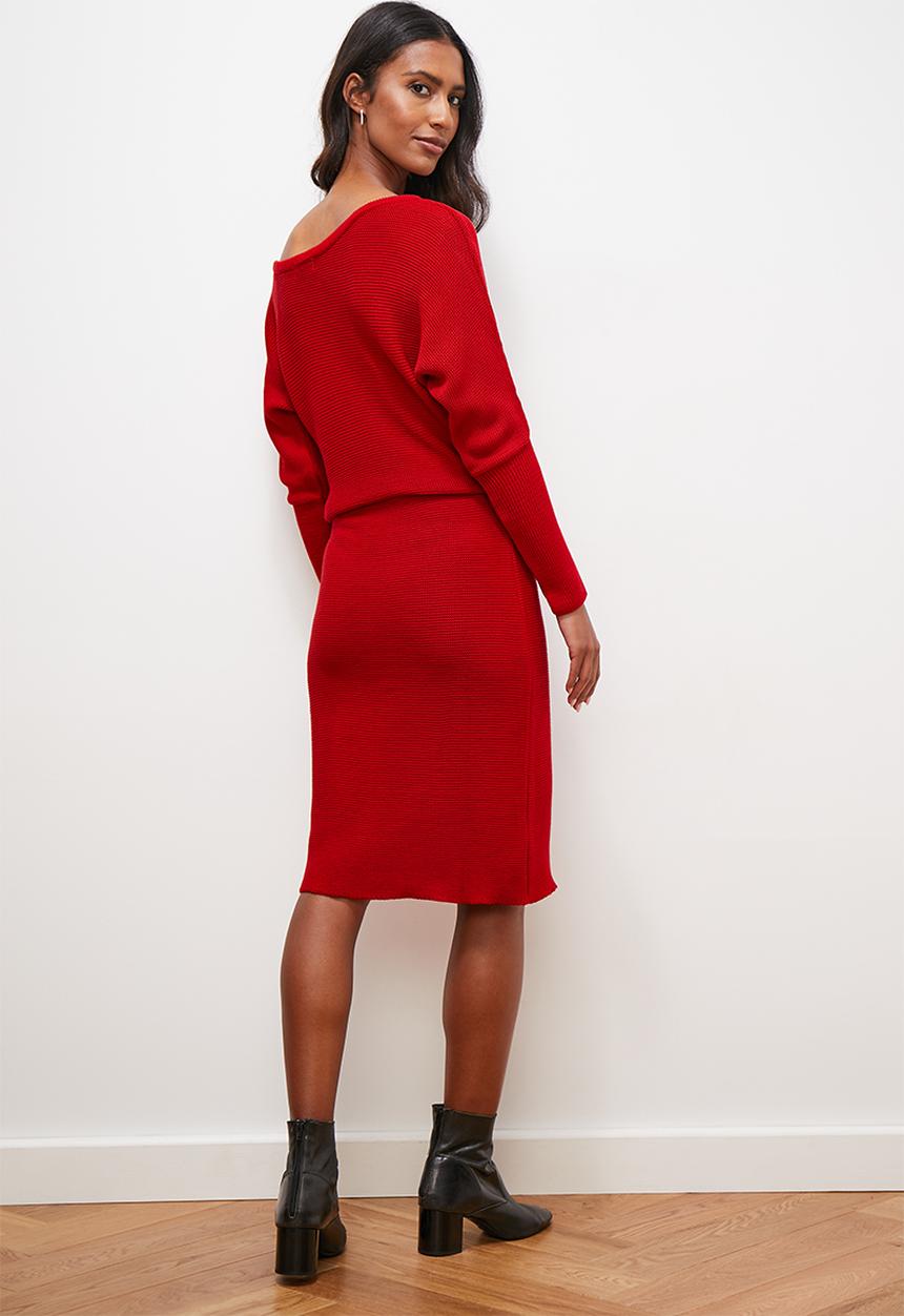 edit - Slash neck bodycon knitwear dress - oxblood