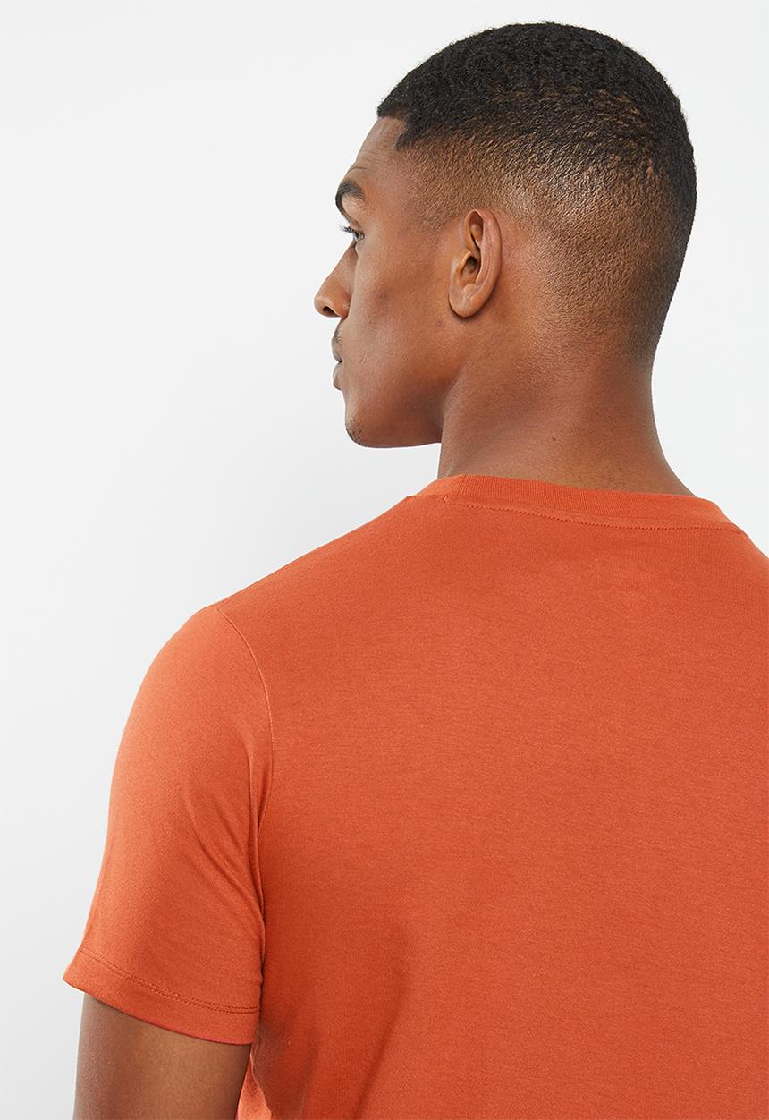 ASICS - Asics big logo tee - spice latte/performance black