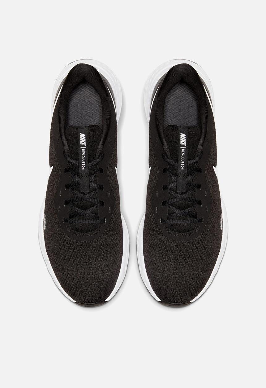 Nike - Revolution 5