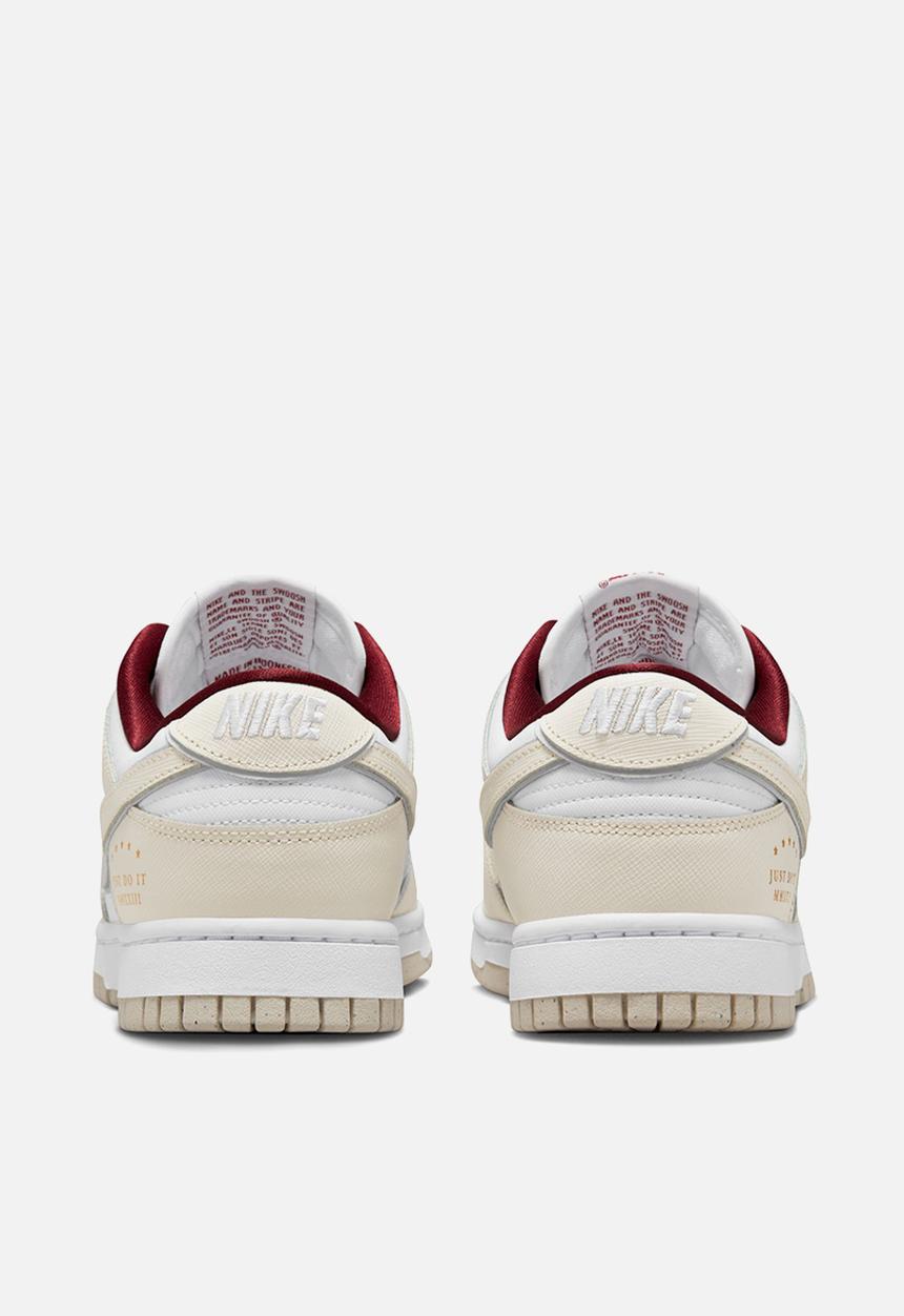 Nike - Dunk low SE