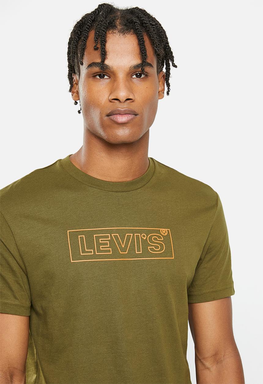 Levi’s® - outline branded grp tee - dark olive