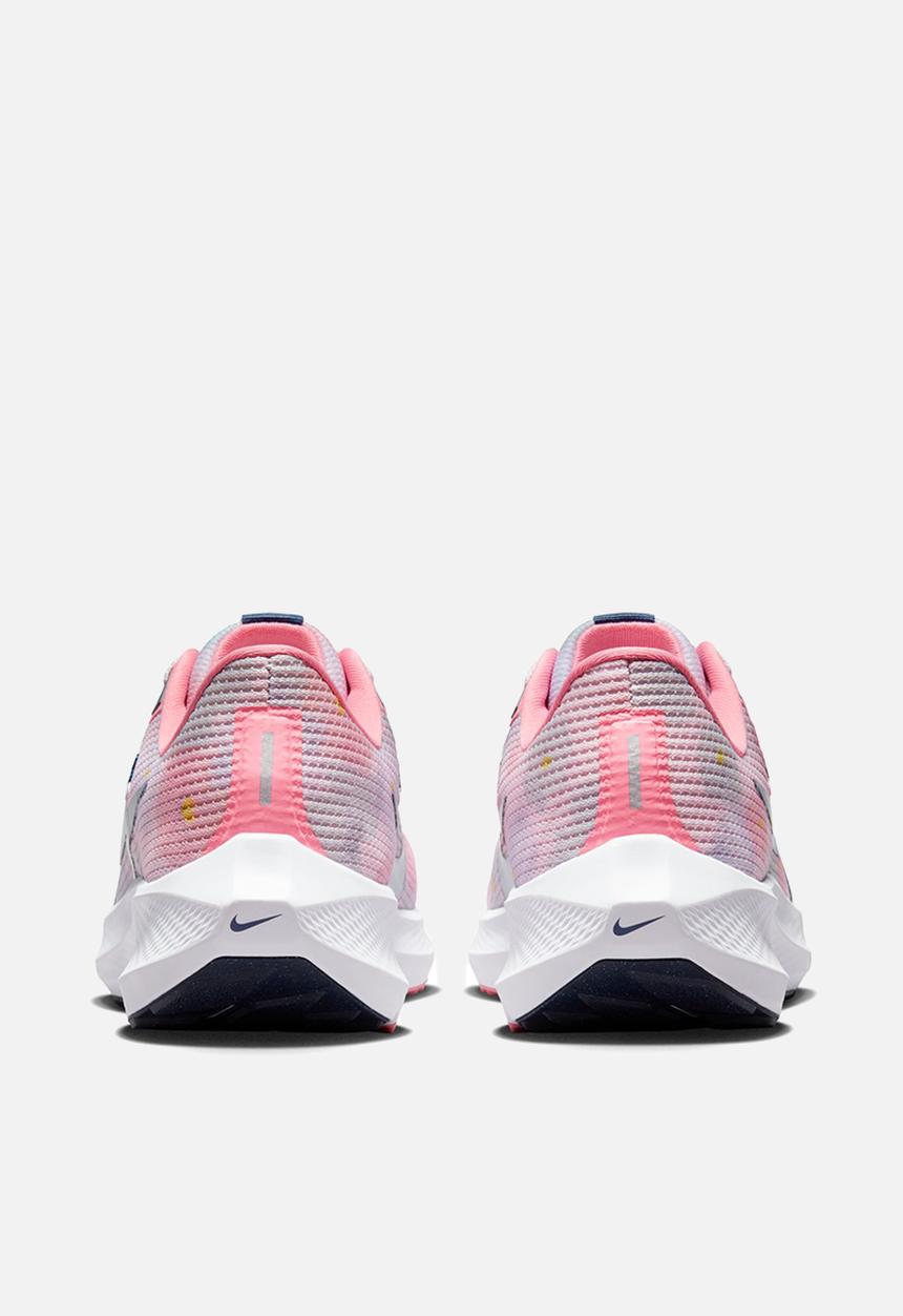 Nike - Air Zoom Pegasus 40 premium