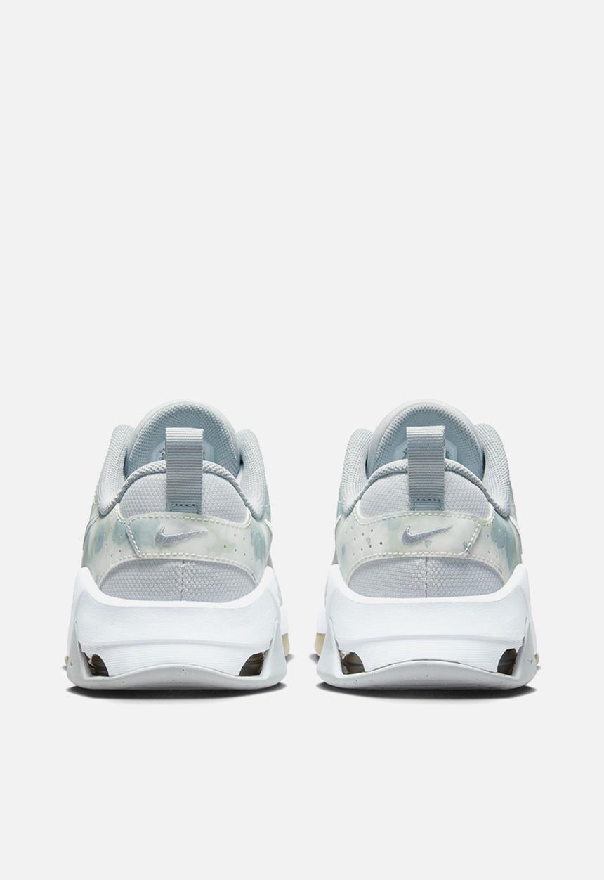 Nike - Air Zoom Bella 6 premium