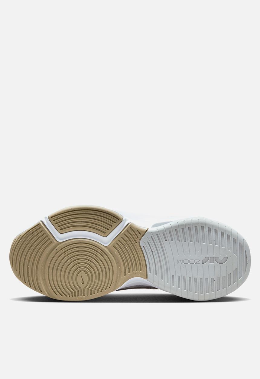 Nike - Air Zoom Bella 6 premium