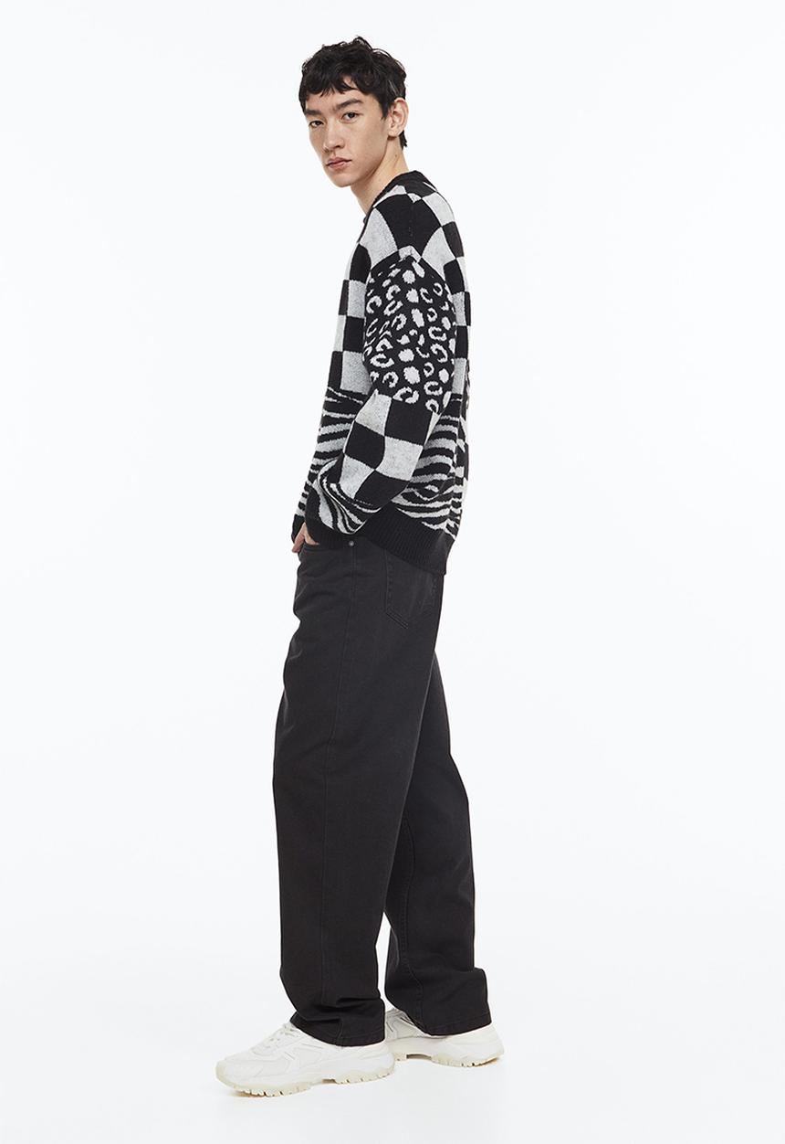 H&M - Loose fit 5-pocket twill trousers - black