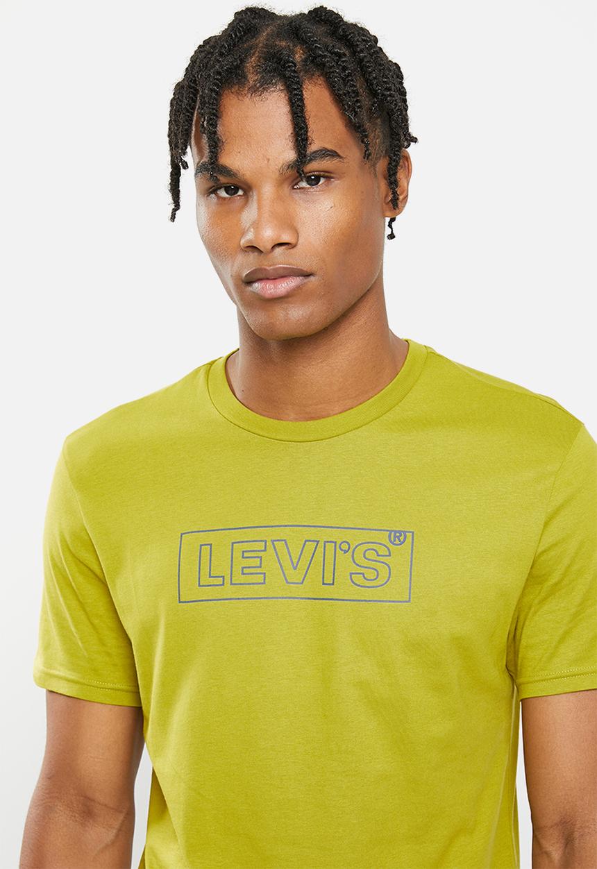 Levi’s® - Outline branded grp tee - camping gear