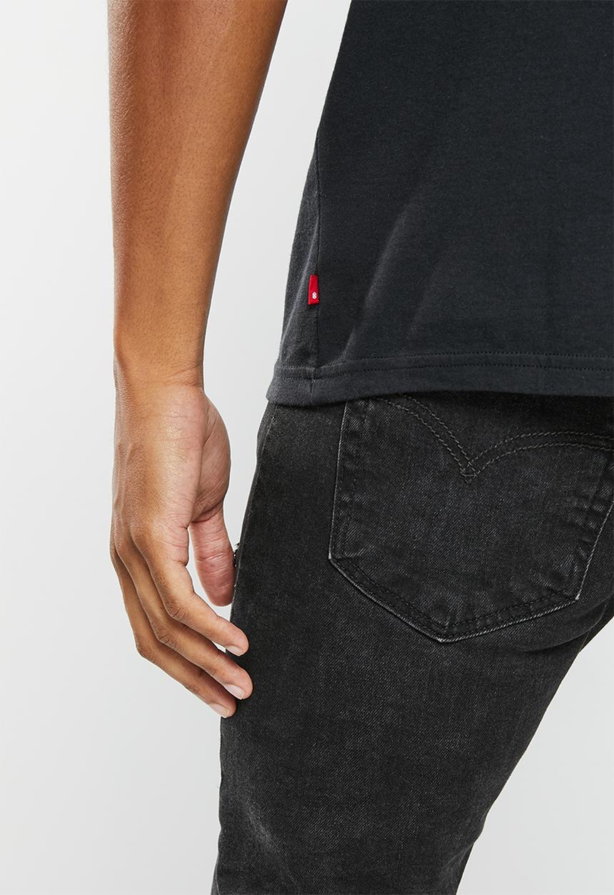 Levi’s® - Short sleeve relaxed fit tee strauss art haus cavi - black