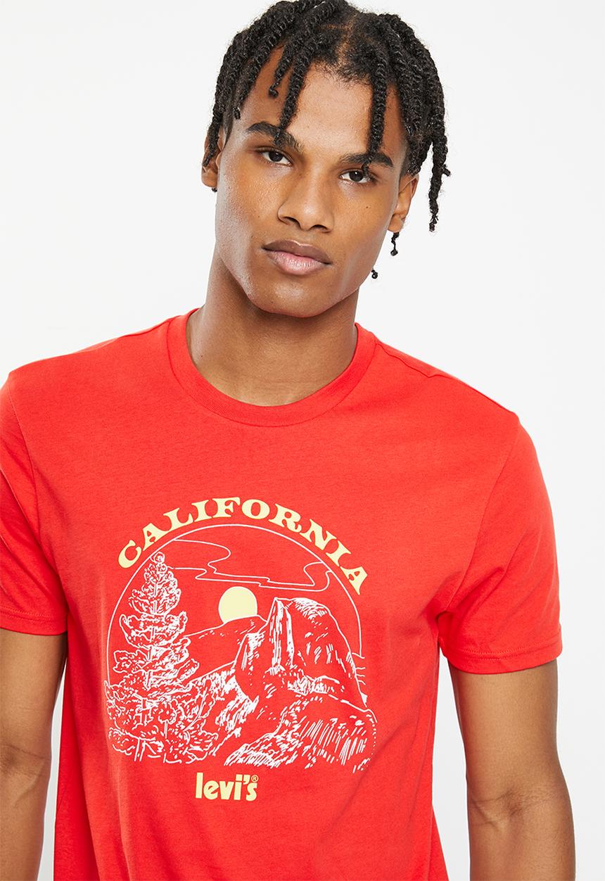 Levi’s® - sketchy mountain tree - poppy red
