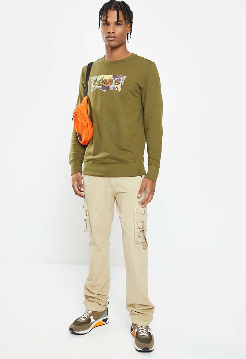 Levi’s® - vintage photo batwing sweat - dark olive 