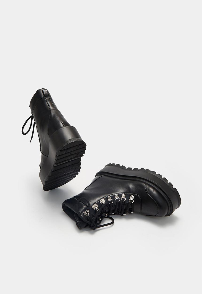 Koi Footwear - Hydra matrix platform boot - black
