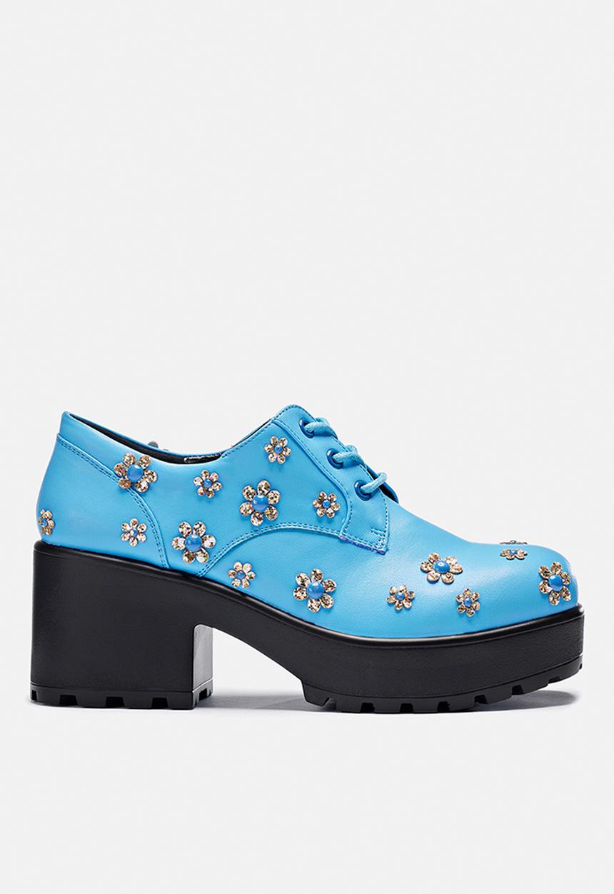Koi Footwear - A stolen bloom lace up - blue flowers