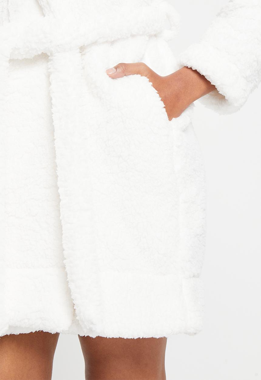 Cotton On - The hotel luxe snuggle robe - white