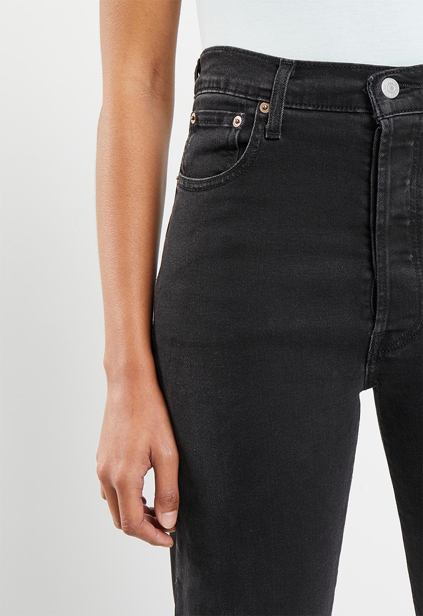 Levi’s® - Ribcage straight ankle - black sprout