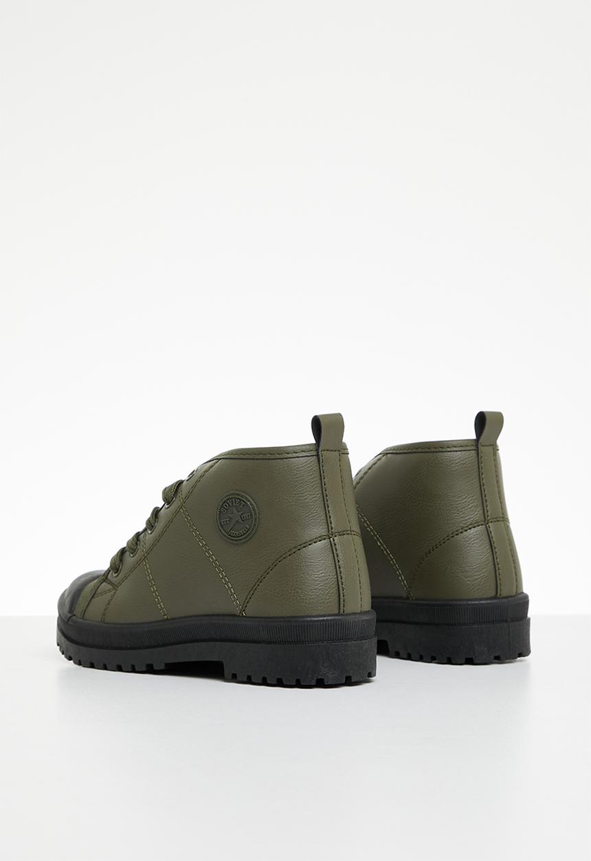 SOVIET - K montgomery - olive & black