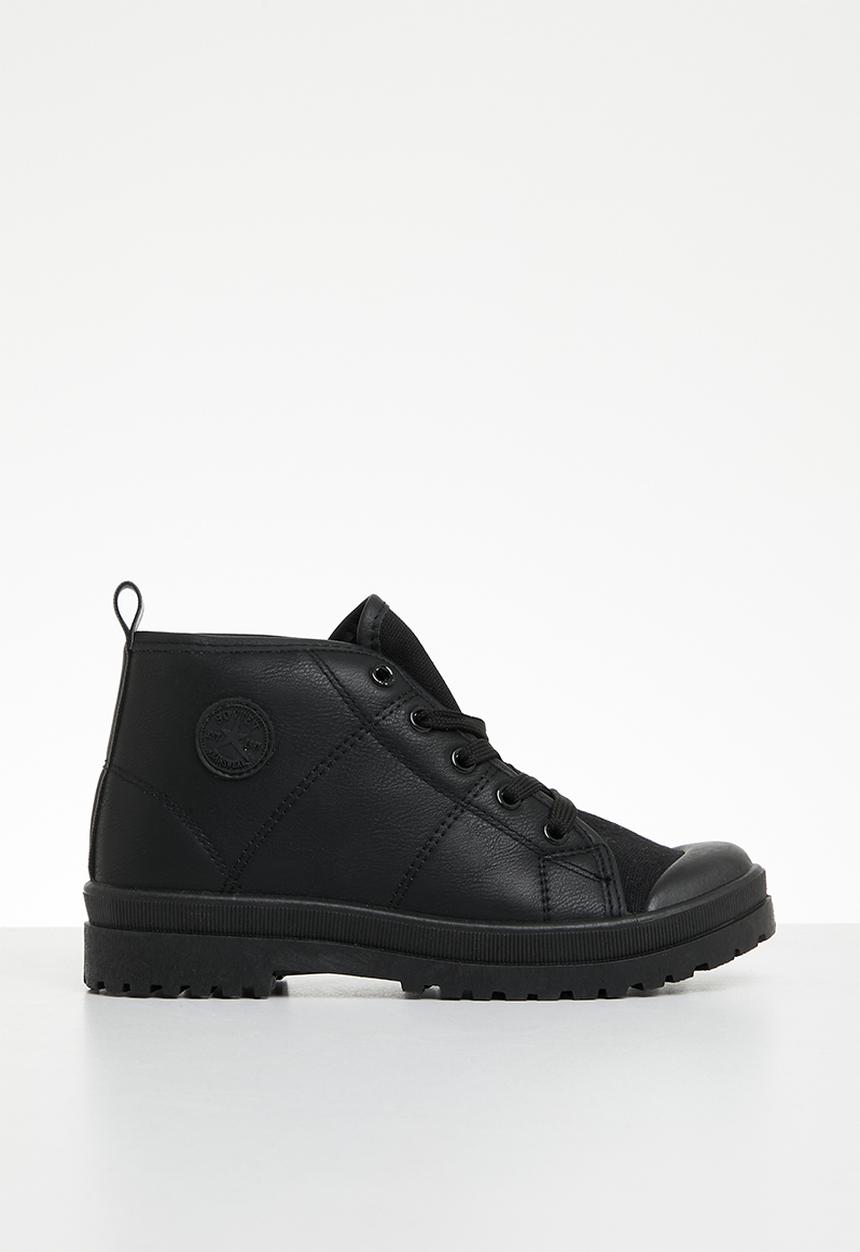 SOVIET - K montgomery - black