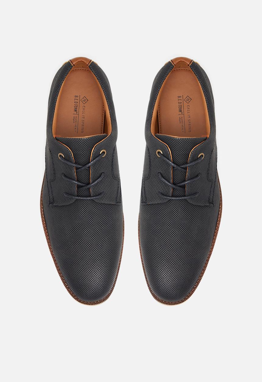 Call It Spring - Titus - black