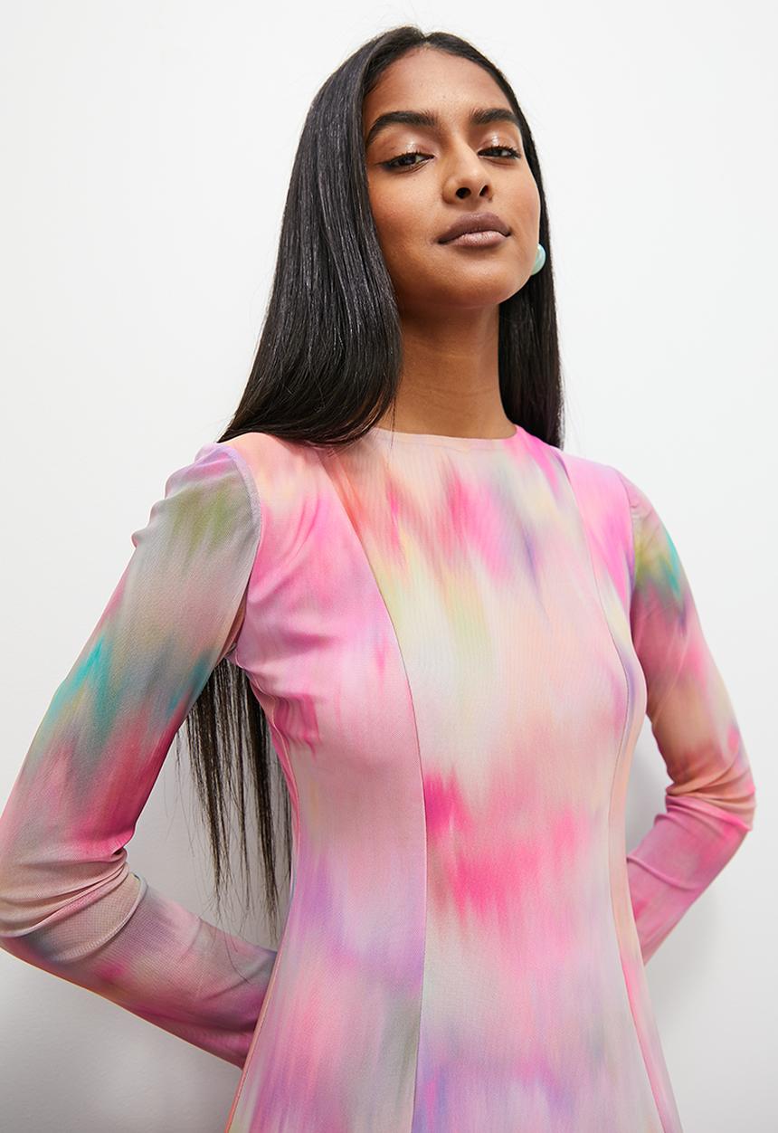 Superbalist - Open back mesh fit and flare - soft focus
