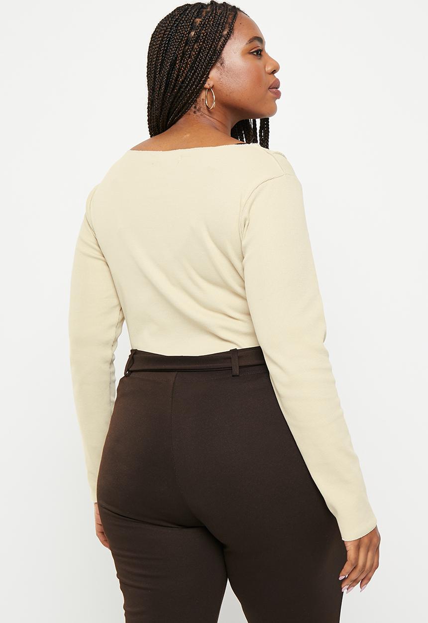 Trendyol - Plus stitch detailed round neck blouse - stone