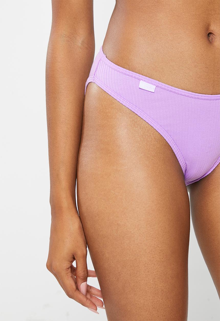 Cotton On - Organic cotton rib bikini brief - violet tint