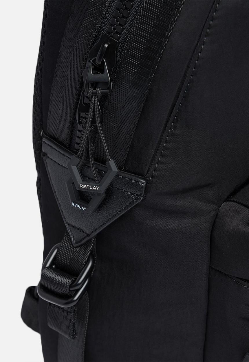 Replay - One-shouldered backpack with crinkle effect - black