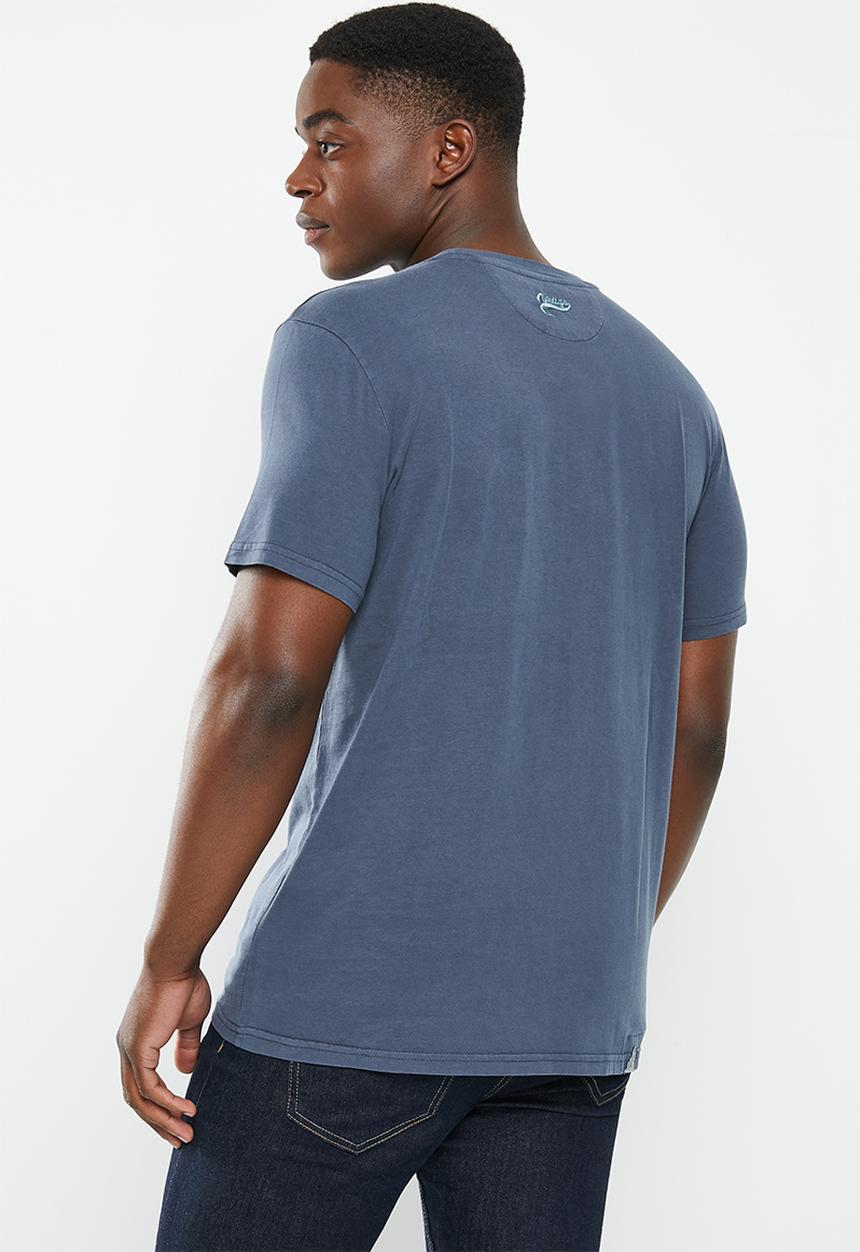 Vertigo - Mens vertigo core pocket tee short sleeve - mood indigo