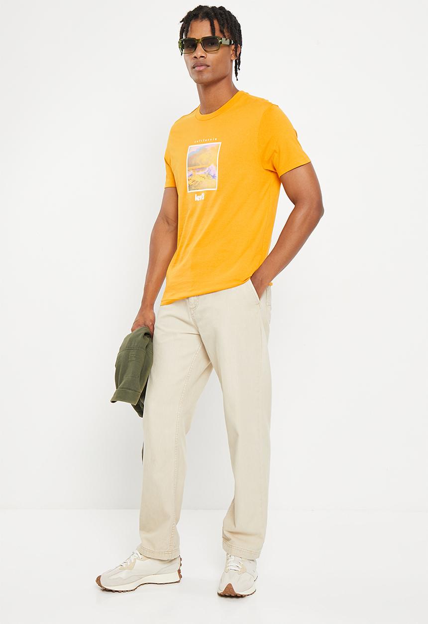 Levi’s® - artists mountain grp tee - autumn blaze