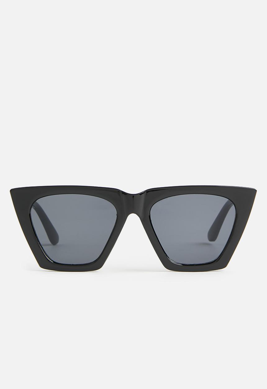 Superbalist - Nasi cateye sunglasses - black