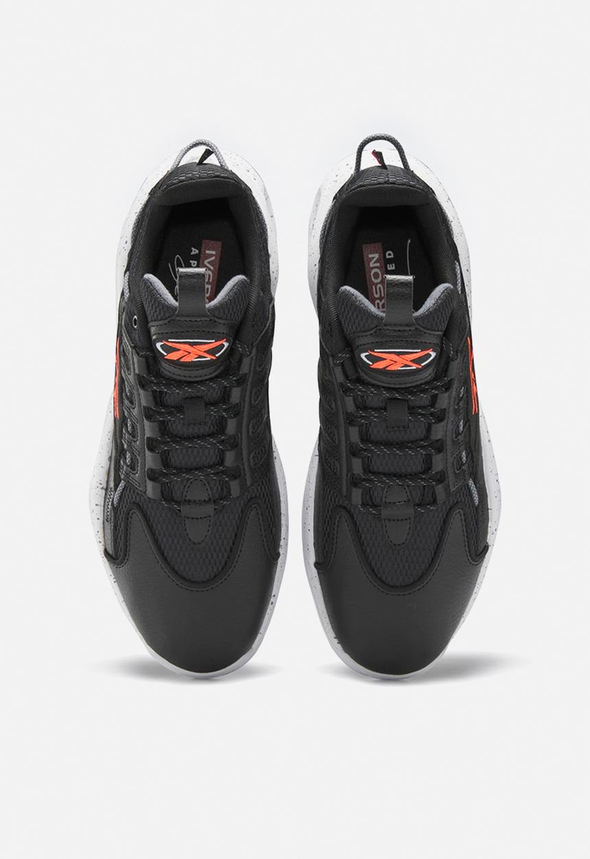 Reebok - Reebok solution mid