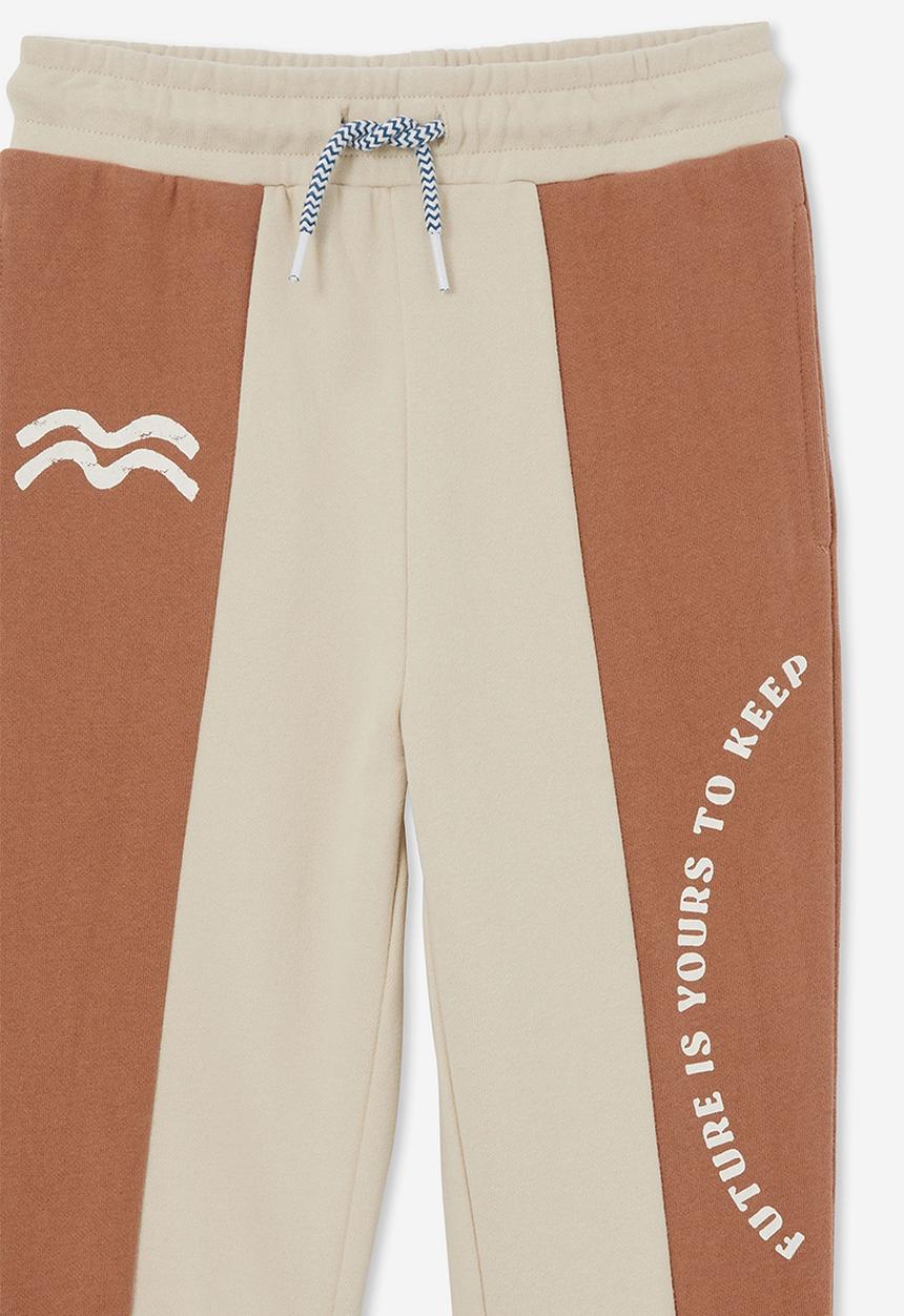Cotton On - Unisex Organic Danny Fleece Trackpant - Coco Jumbo/Rainy Day/Future Is Yours