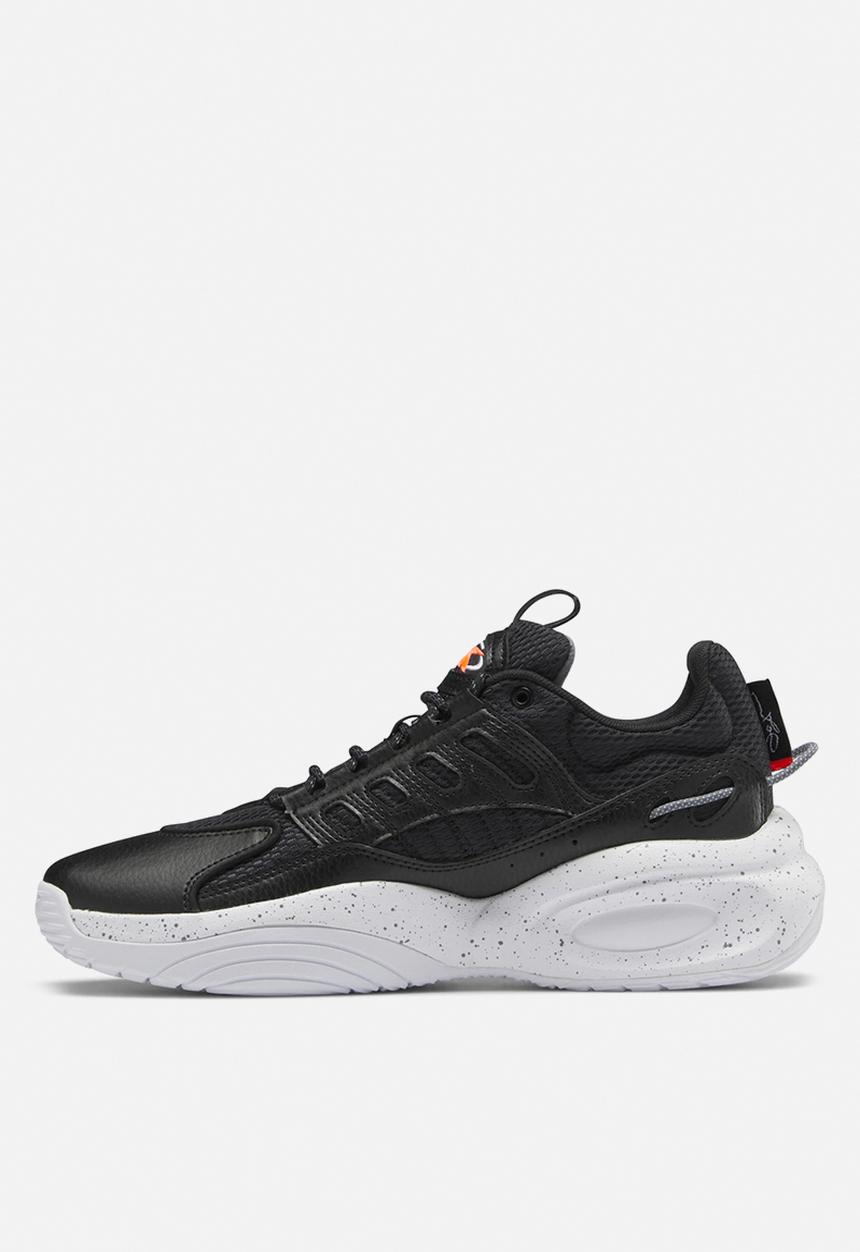 Reebok - Reebok solution mid