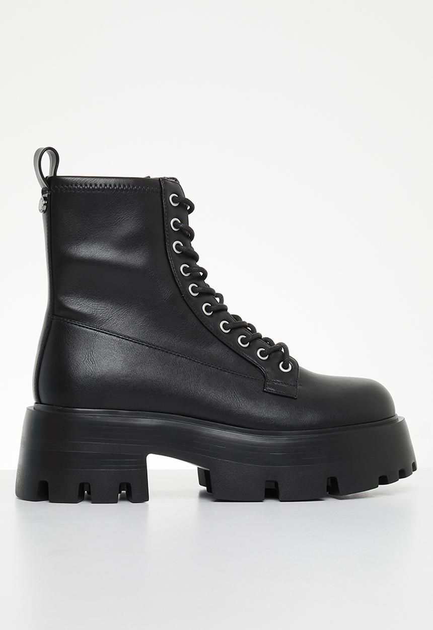 Steve Madden - Maddox lace-up boot - black