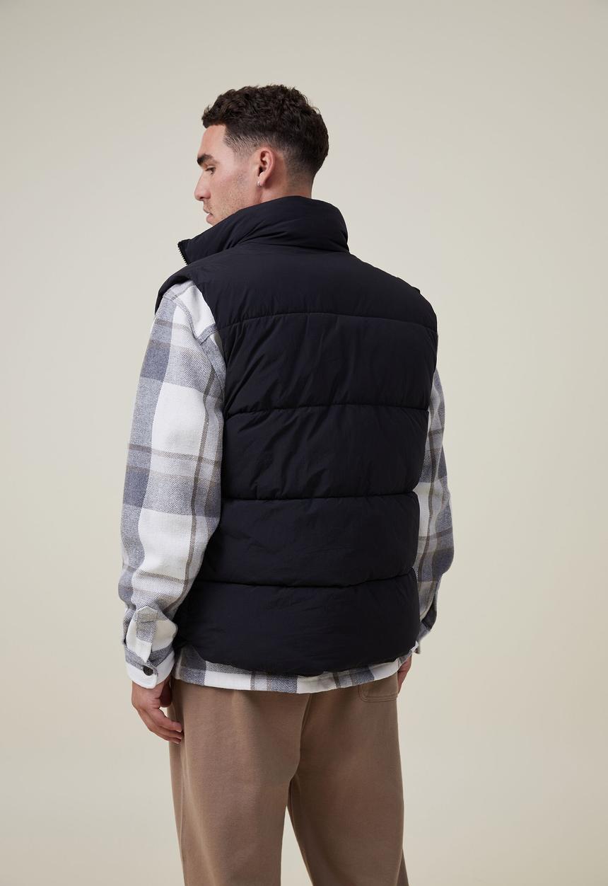 Cotton On - Recycled puffer vest - black