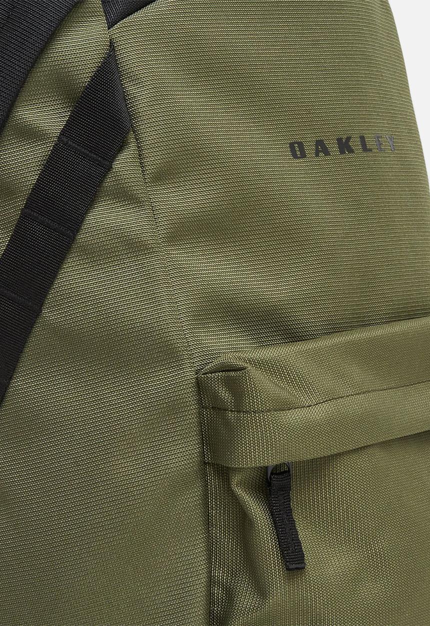 Oakley - Holbrook 2.0 20l backpack - new dark brush