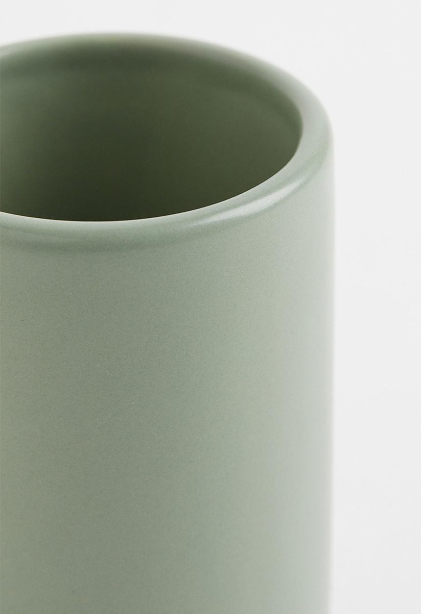 H&M - Earthenware toothbrush mug - sage green