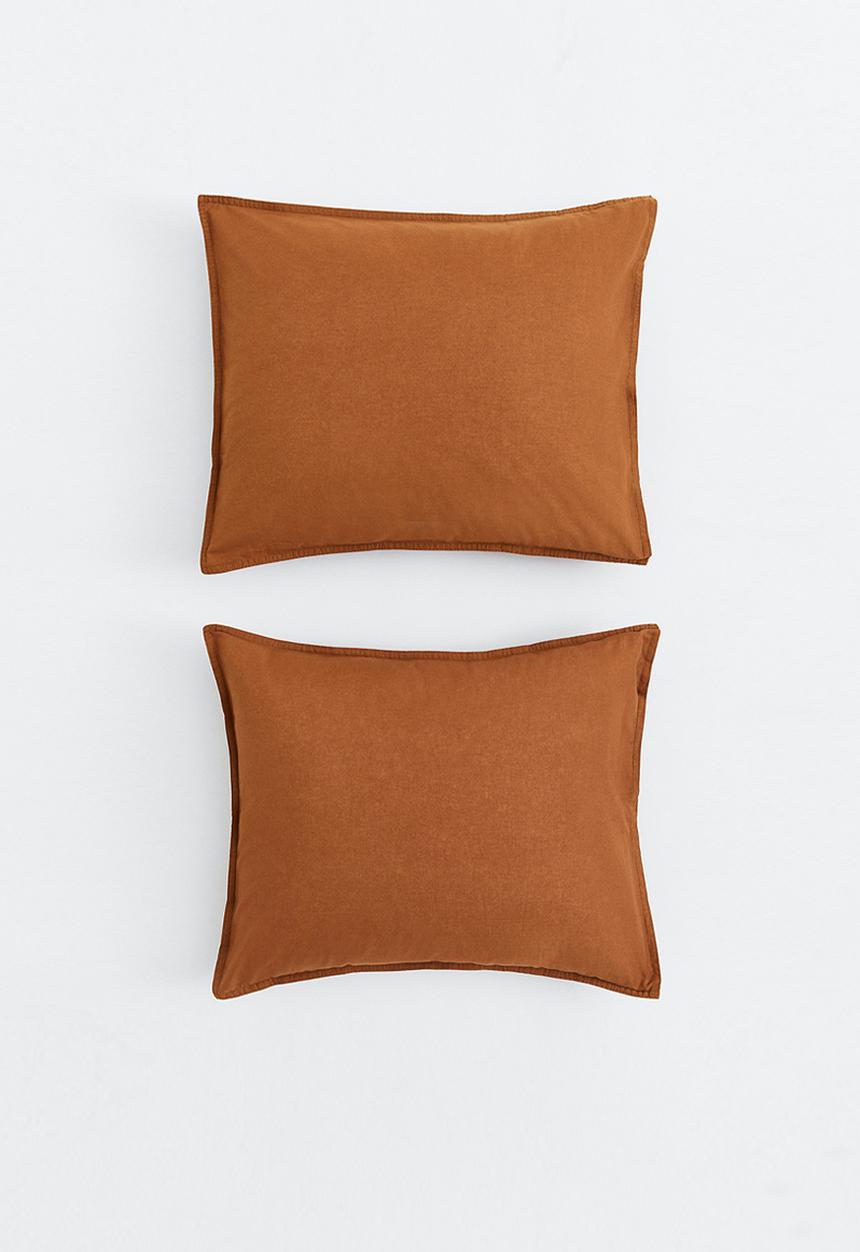 H&M - 2-pack cotton pillowcases - brown