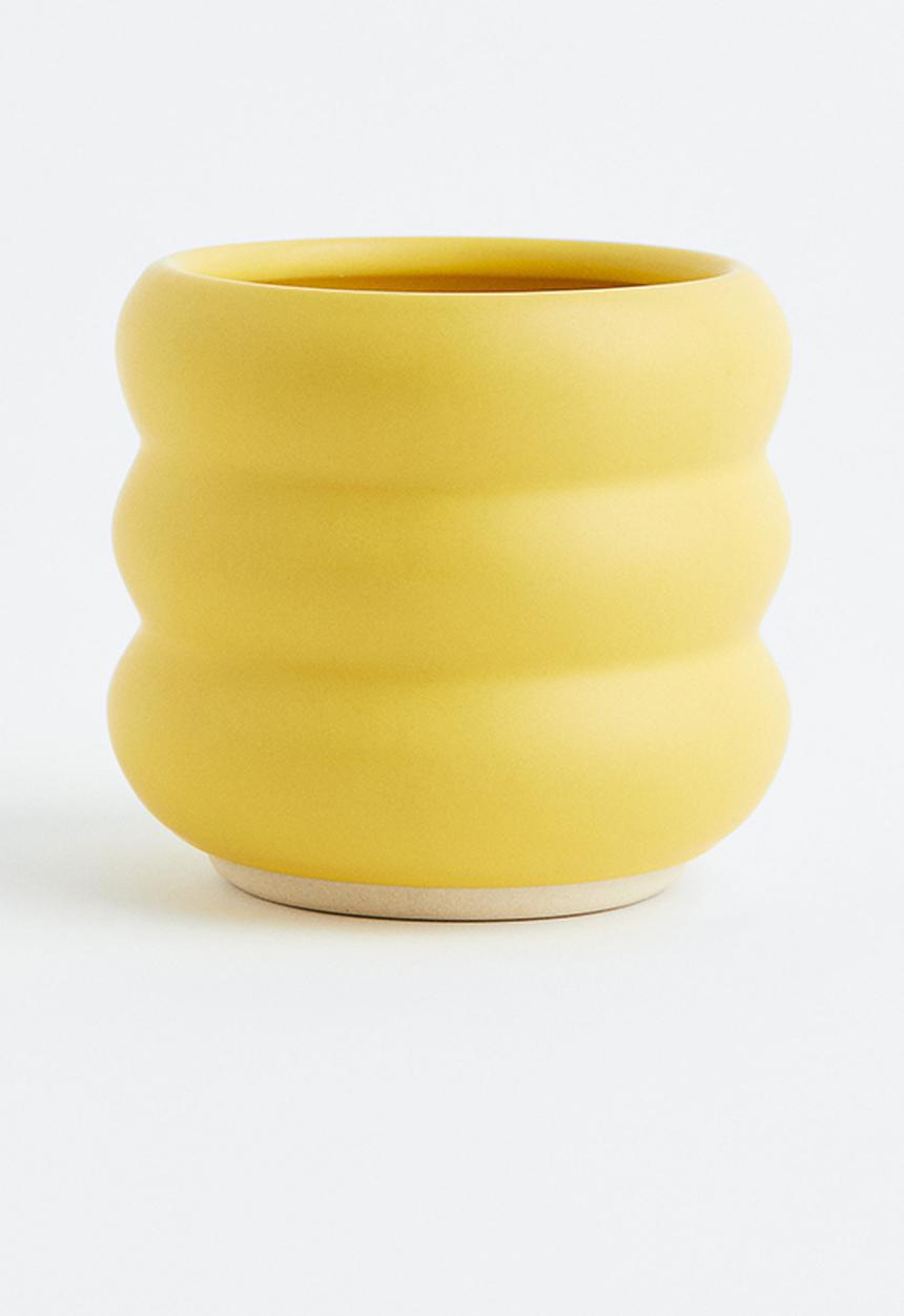 H&M - Scented candle in a stoneware holder - yellow/sichuan fig